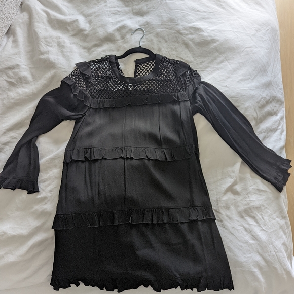 Black Dress - Picture 1 of 2